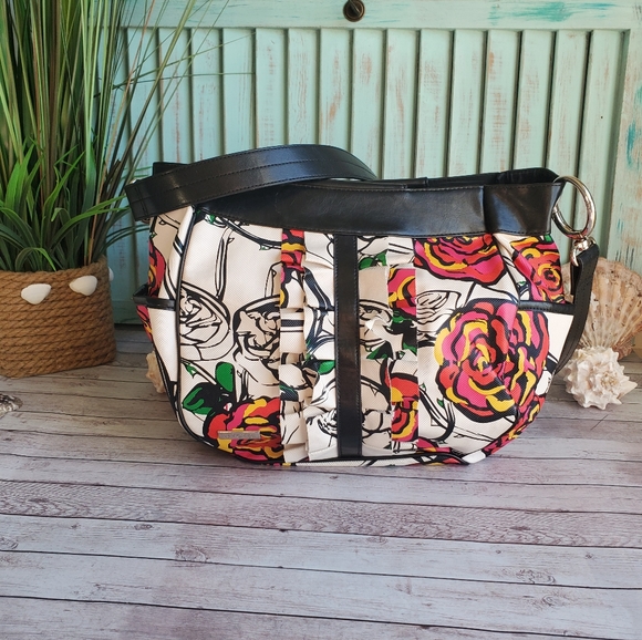 Miche Handbags - EUC - Miche Demi Shell Floral Ivy